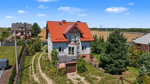    Przestronny dom do zamieszkania   Cisza i spokój   
