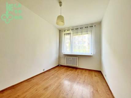 Gdynia Karwiny parterowe 3 pokoje z balkonem