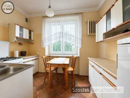 2 pokojowe z balkonem w pobliżu alei Pokoju