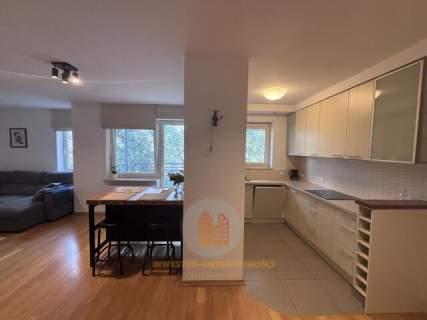 Cichy apartament, 4pokoje, w cenie garaż i komórka