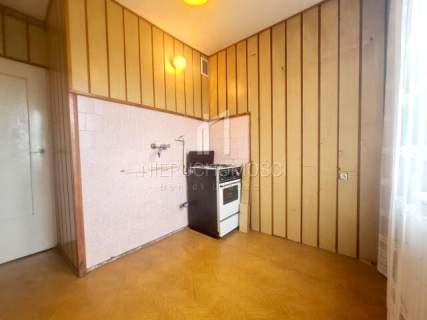 JASNE MIESZKANIE DO REMONTU, JASŁO, UL. SIKORSKIEGO, 48M2