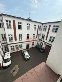 Kameralny lokal w centrum Kazimierza Wielkiego