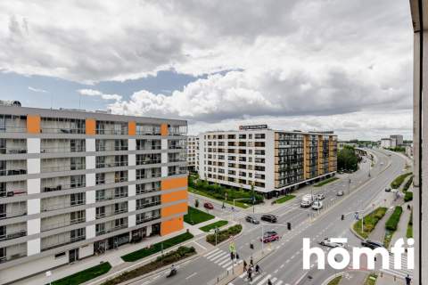 nowoczesne 2 pokoje garaż i komórka