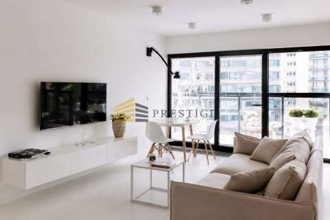 Apartament 47 m Metro Wierzbno Klimatyzacja