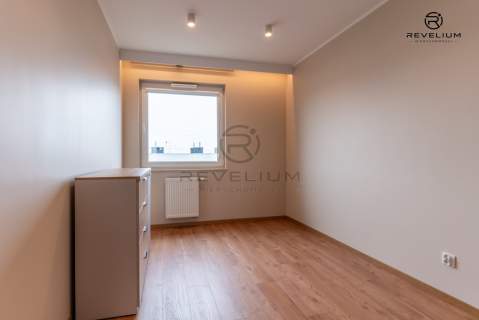 3 POKOJE DUŻY SALON GARAŻ