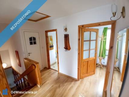 Dom 136 m /210 m powierzchni całkowitej-działka 1000 m , Pias