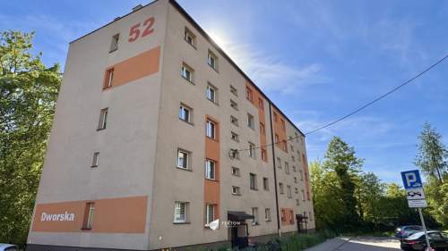 NOWA CENA 2 pokoje 43 m Parter