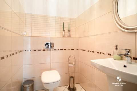 Nieruchomość komercyjna na sprzedaż, 84 m2, Kraków