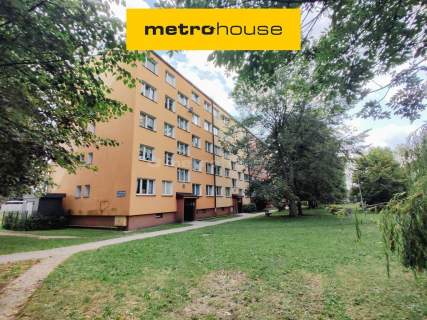 4-pokojowe mieszkanie na os. Szkolnym
