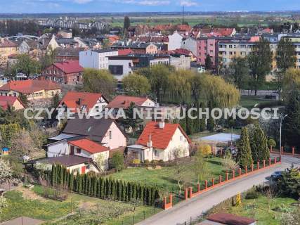 NIERUCHOMOŚĆ Z POTENCJAŁEM UL. CHŁODNA 8 W CENTRUM