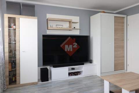 Trzypokojowe mieszkanie na sprzedaż w Szczecinie o po.74 m2