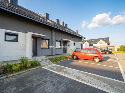 Nowoczesny dom Ogródek 2 miejsca postojowe