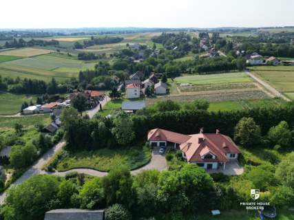 Rezydencja 456m Ogród z rzeką i oczkami wodnymi