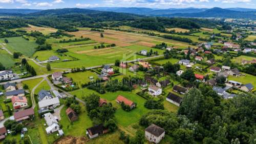 REZERWACJA DREWNIANY DOM Z ZABUDOWĄ GOSPODARCZĄ I GRUNTEM 63AR,...
