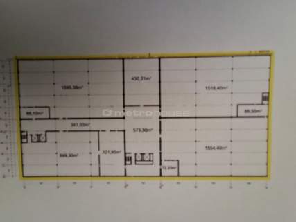 Wynajem hali w Toruniu o powierzchni 1518,4 m2.