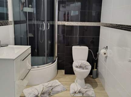 1 POKÓJ BALKON GOTOWE DO ZAMIESZKANIA RUMIA