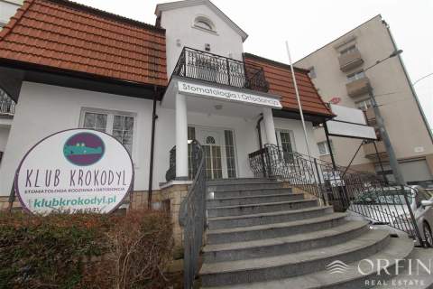 Lokal usługowy z miejscami postojowymi - Dz. Leśne
