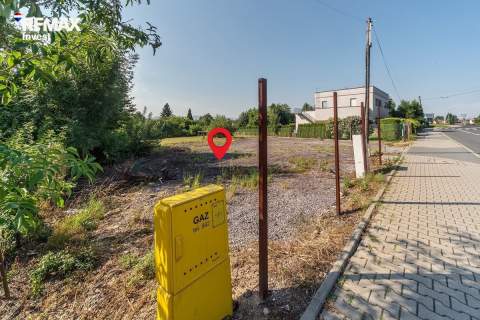 Działka inwestycyjna PNB obiekt handlowy sklep