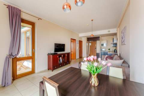 Apartament z miejscem postojowym w hali garażowej pod budynkiem