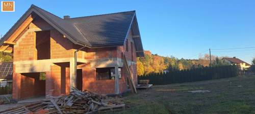 Łuczyce, Kocmyrzów, dom z garażem, 6,5a działka