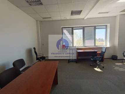 Włochy lokal biurowy 36,99 m2 do wynajęcia