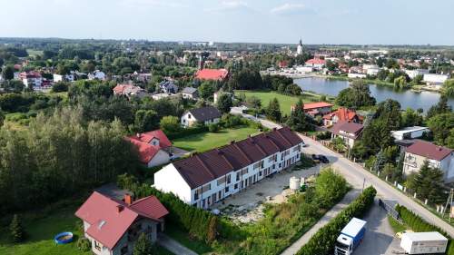 Ładne 3-pokoje z balkonem w świetnej lokalizacji.