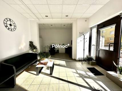 Lokal na parterze 74,45 m2 przy ul. Zachodniej