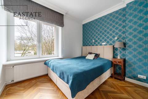 Rondo Wiatraczna / Wysoki Standard / Balkon
