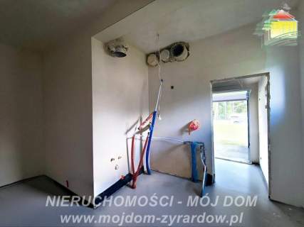 Nowoczesny dom do wykończenia, dobra lokalizacja.