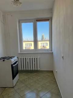 Mieszkanie o pow. 53m2, balkon, IVp., do remontu, os. Asnyka