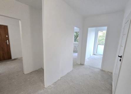 4 pok, 67 m2, ul. Łużycka, Piaski