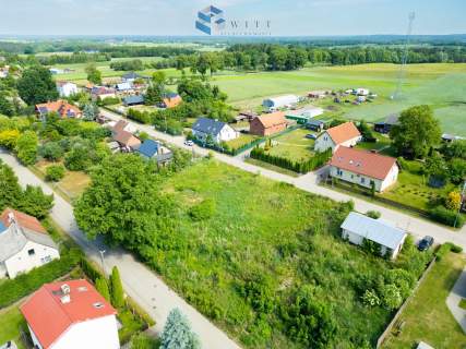 Idzbark-58 sekundy spaceru do Szkoły i Przedszkola