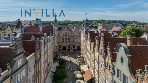 Gdańsk Piwna, zadbana kamienica, miejsce postojowe
