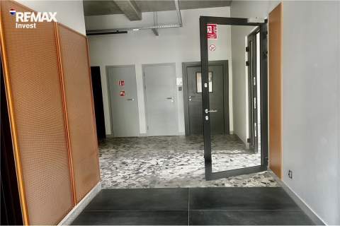 Prestiżowy lokal z garażem podziemnym, centrum
