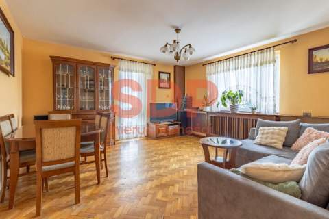 80 m2 z garażem i miejscem postojowym Zielony Janów 3 pokoje