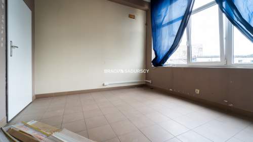 Lokal przy placu Bieńczyckim, Kraków Bieńczyce