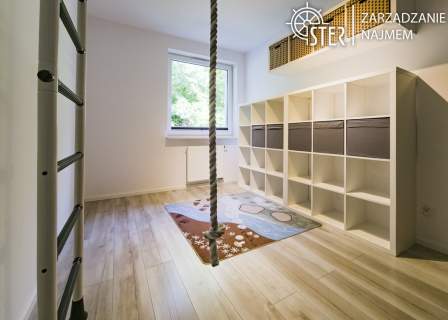 Mały Kack, 3 pokoje, duży balkon, hala, garderoba