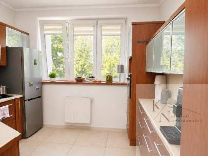 3 pokoje 60 m2 Parter Świetna lokalizacja Gdynia Grabówek