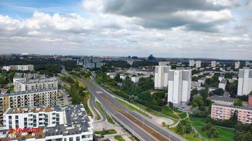 Nowoczesna kawalerka z loggią i tarasem na dachu   Poznań, Rataje