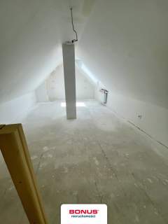 Adaptacja poddasza 92,90 m2
