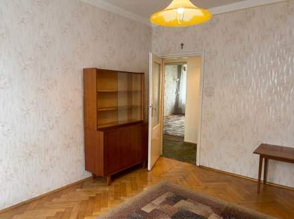 3 pokoje 62,8 m2 parter ul. Marszałkowska