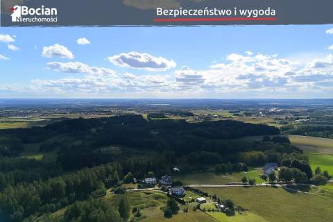 Uzbrojona działka z dobrym dojazdem do Trójmiasta 