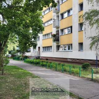 Po remoncie, kompletnie wyposażone, Parking