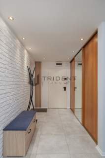 91,6 m 4 pokoje Balkon Kameralne osiedle