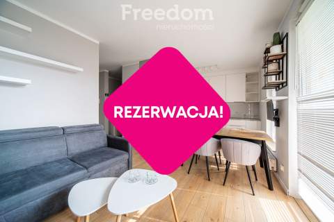 Przytulna i nowoczesna kawalerka z ogródkiem