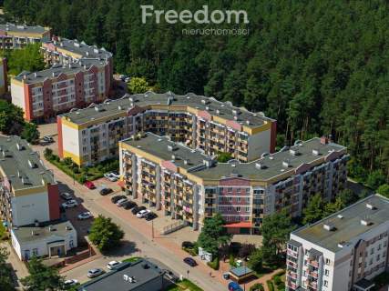 Cegła 2 pokoje oddzielna kuchnia I piętro
