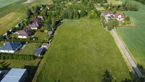 Jaroszyn, pow. Puławy, działka budowlana 12 arów.