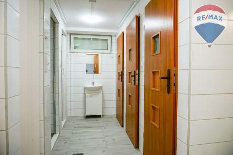 Dom pod kwatery / hotel pracowniczy ponad 20 miejsc