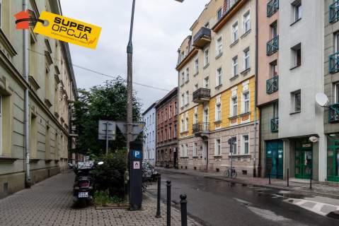 Mieszkanie - 2 osobne pokoje z oddzielną kuchnią