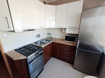3 pokoje o pow. 48m2, balkon, III p., os. Asnyka